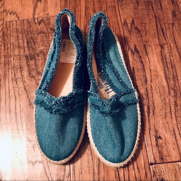 Saks fifth denim espadrilles - Picture 2 of 4